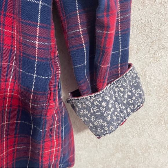 Upcycled “Gardening” cotton flannel with back patch. - Picture 4 of 6